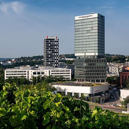 Radisson Blu Hotel At Porsche Design Tower שטוטגרט מראה חיצוני תמונה